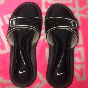 NIKE comfort footbed slides.